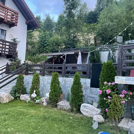 Отель Casa Maria Moieciu C Моечиу-де-Сус Экстерьер фото